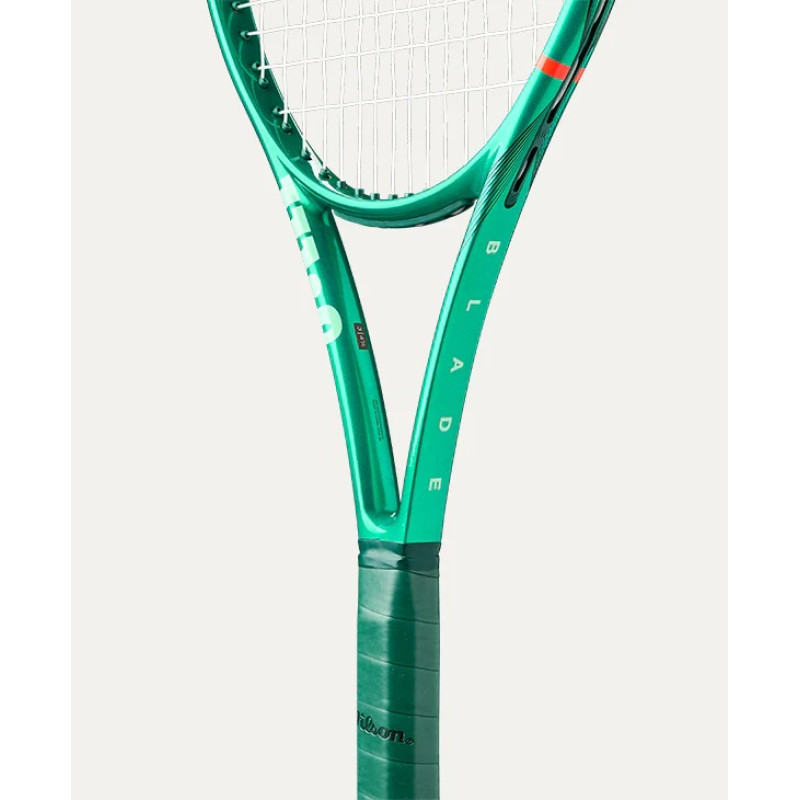 Raquete de Tênis Wilson Blade 98 18x20 V10 2026 305g